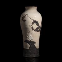 A Large Chinese Crackle Glazed Iron-Decorated 'Dragon and Crane' Vase, Late 19th Century — 清晚期 仿哥釉鐵鏽花龍紋大賞瓶
