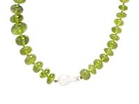 PERIDOT AND CULTURED BAROQUE PEARL NECKLACE