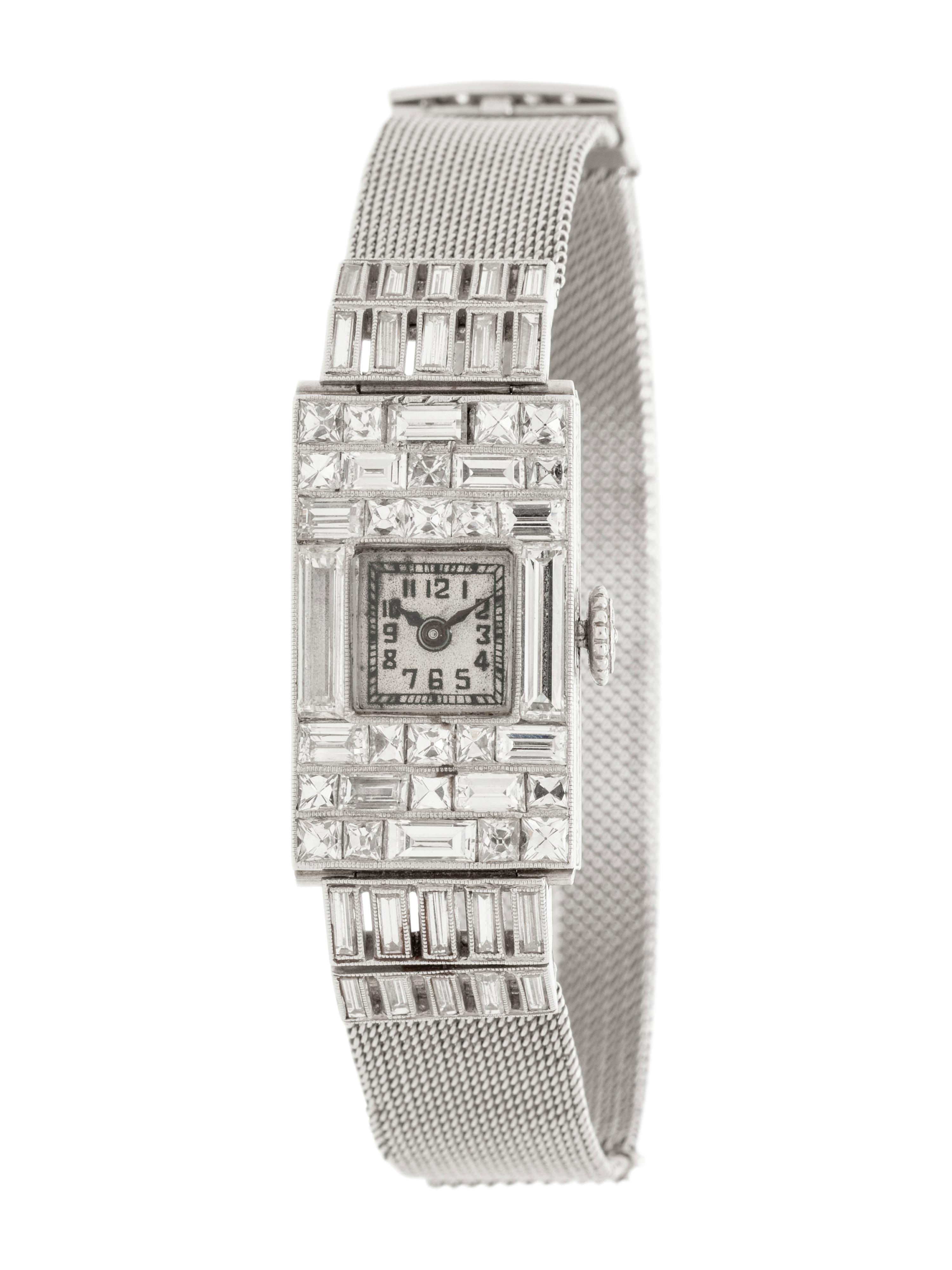 VACHERON & CONSTANTIN, PLATINUM AND DIAMOND WATCH