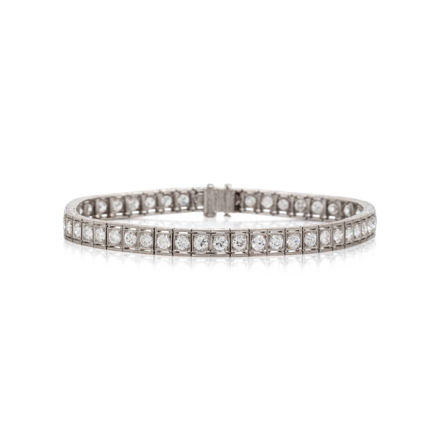 ART DECO, PLATINUM AND DIAMOND LINE BRACELET
