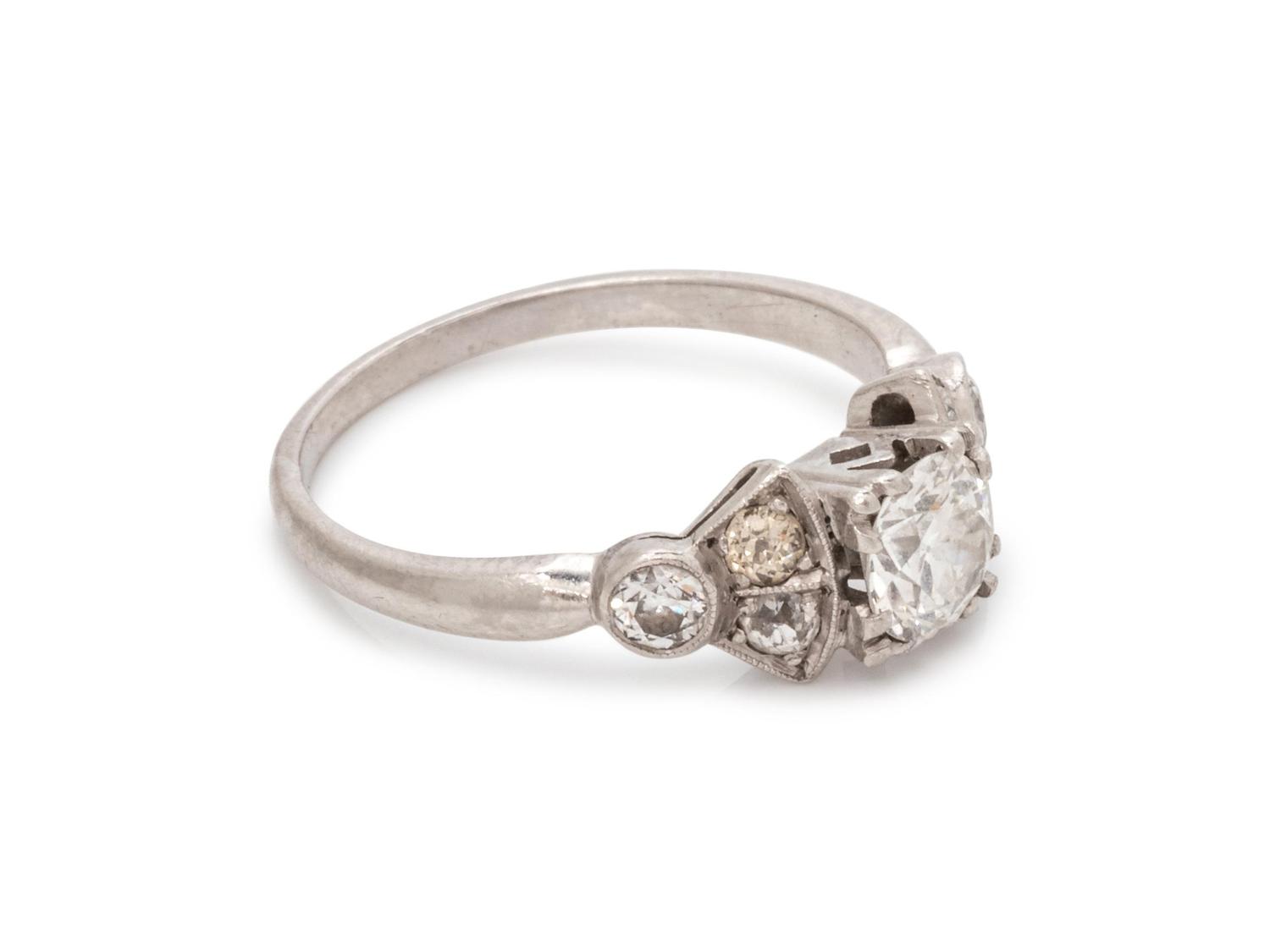 DIAMOND RING