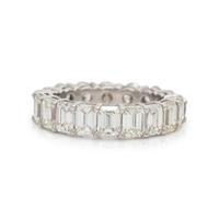 TWO-SIDED DIAMOND ETERNITY BAND