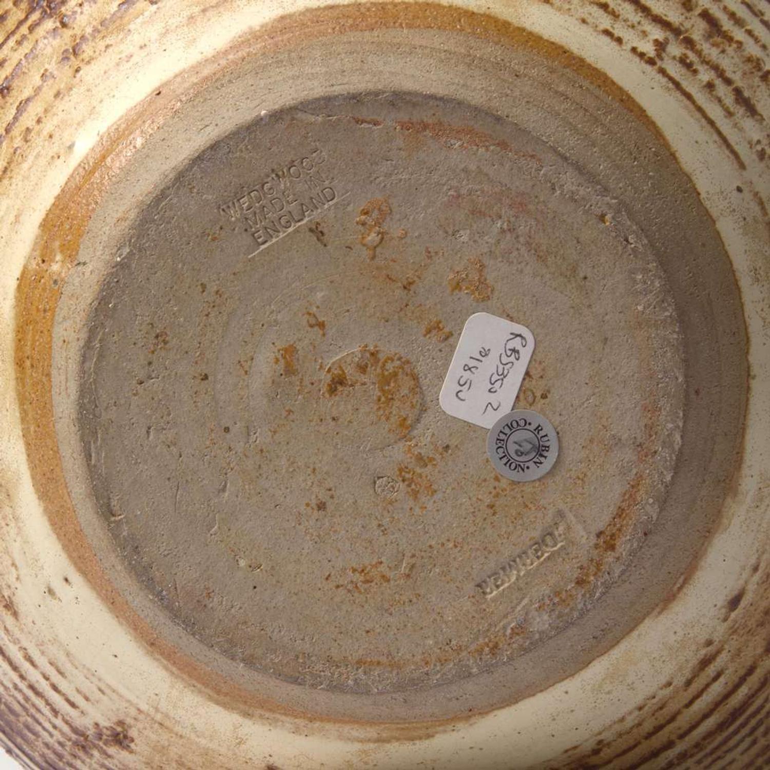 A Wedgwood John Dermer Studio Pottery Vase UK, 1970s
