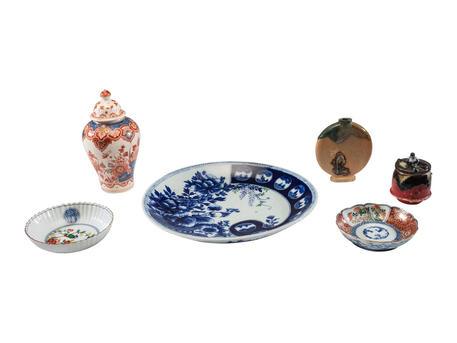 Six Chinese Porcelain Articles