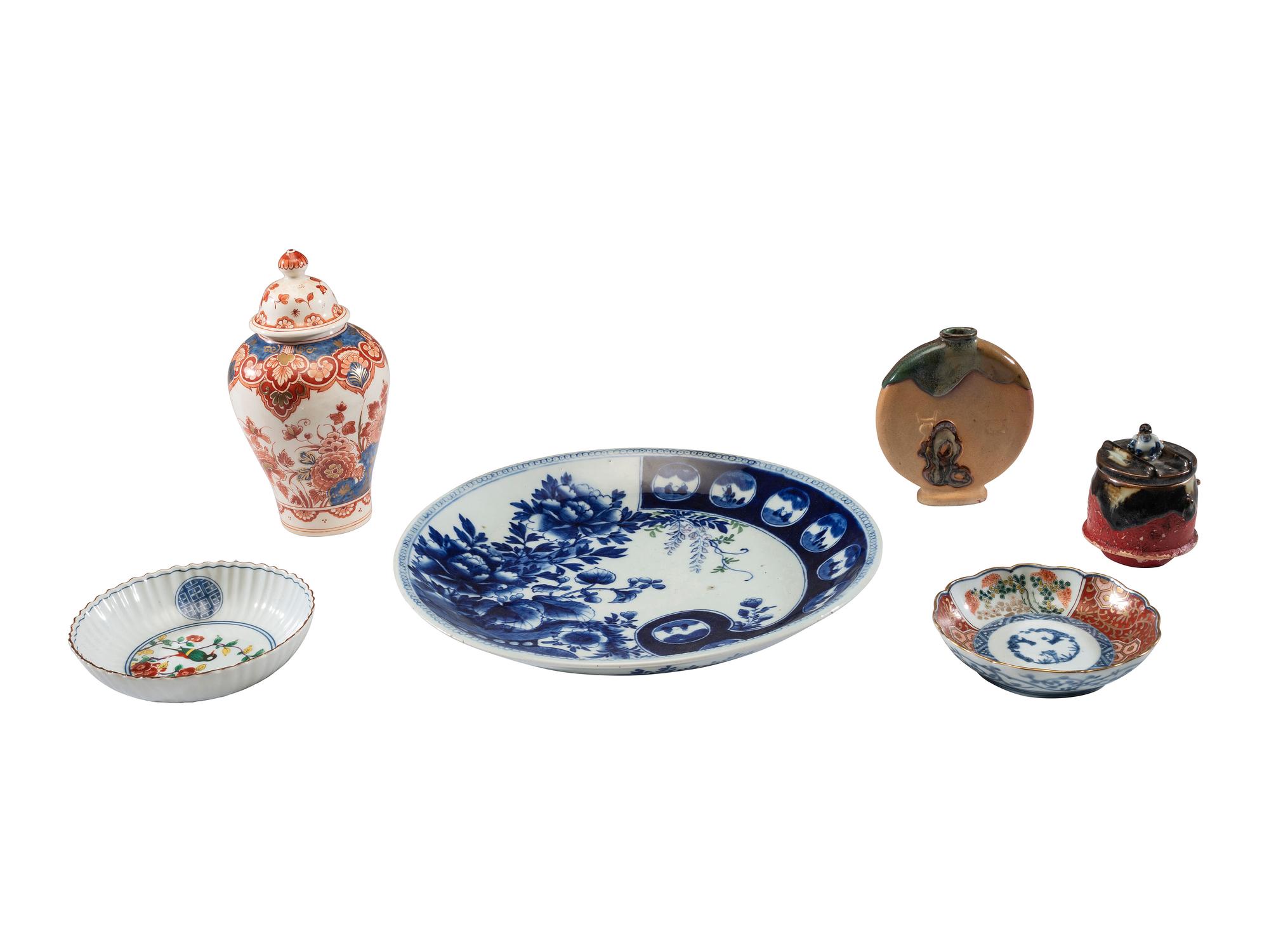 Six Chinese Porcelain Articles