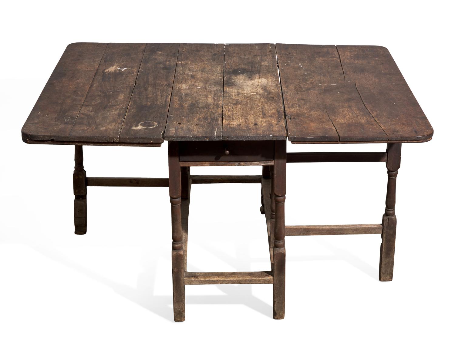A William & Mary Walnut Gateleg Dining Table