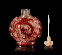 A Red Overlay Clear Glass Snuff Bottle