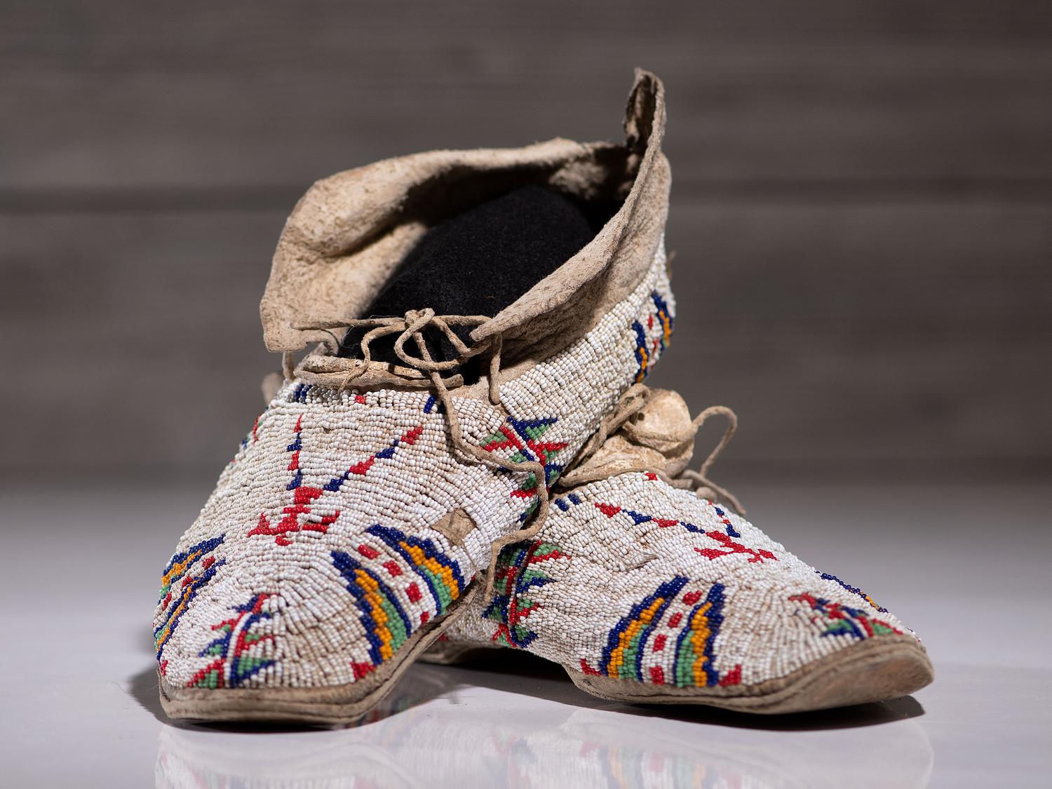 Sioux Beaded Hide Moccasins, with Thunderbird