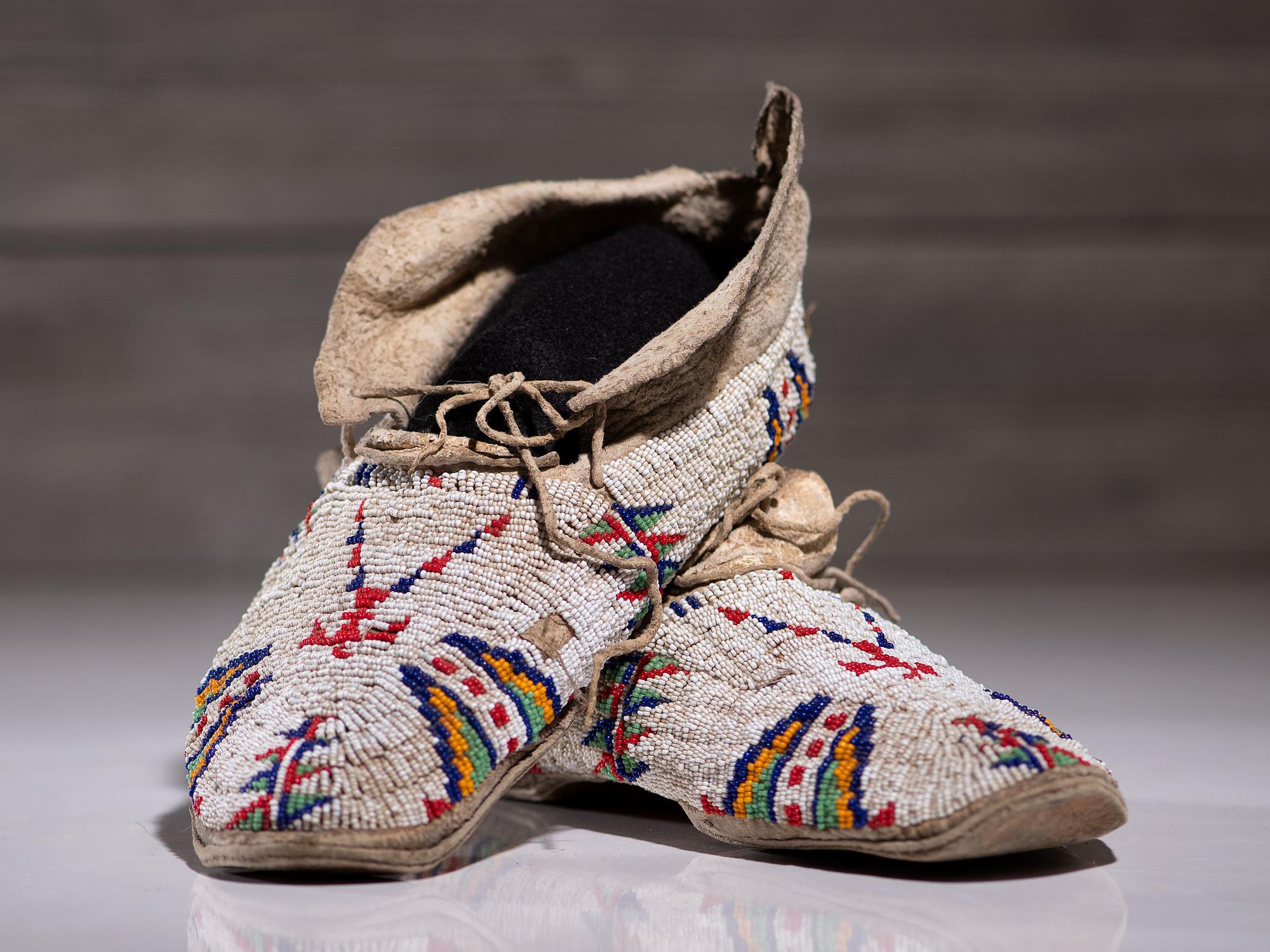 Sioux Beaded Hide Moccasins, with Thunderbird