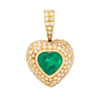 EMERALD, DIAMOND, AND YELLOW GOLD HEART PENDANT BROOCH