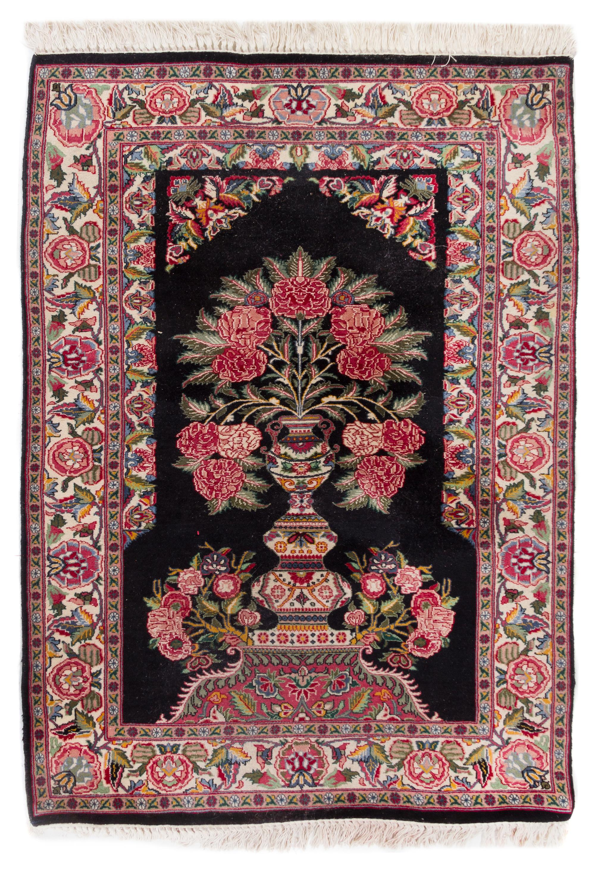 A Pakistani Pictorial Wool Rug 4 feet 5 inches x 3 feet 2 inches. — SECOND HALF 20TH CENTURY