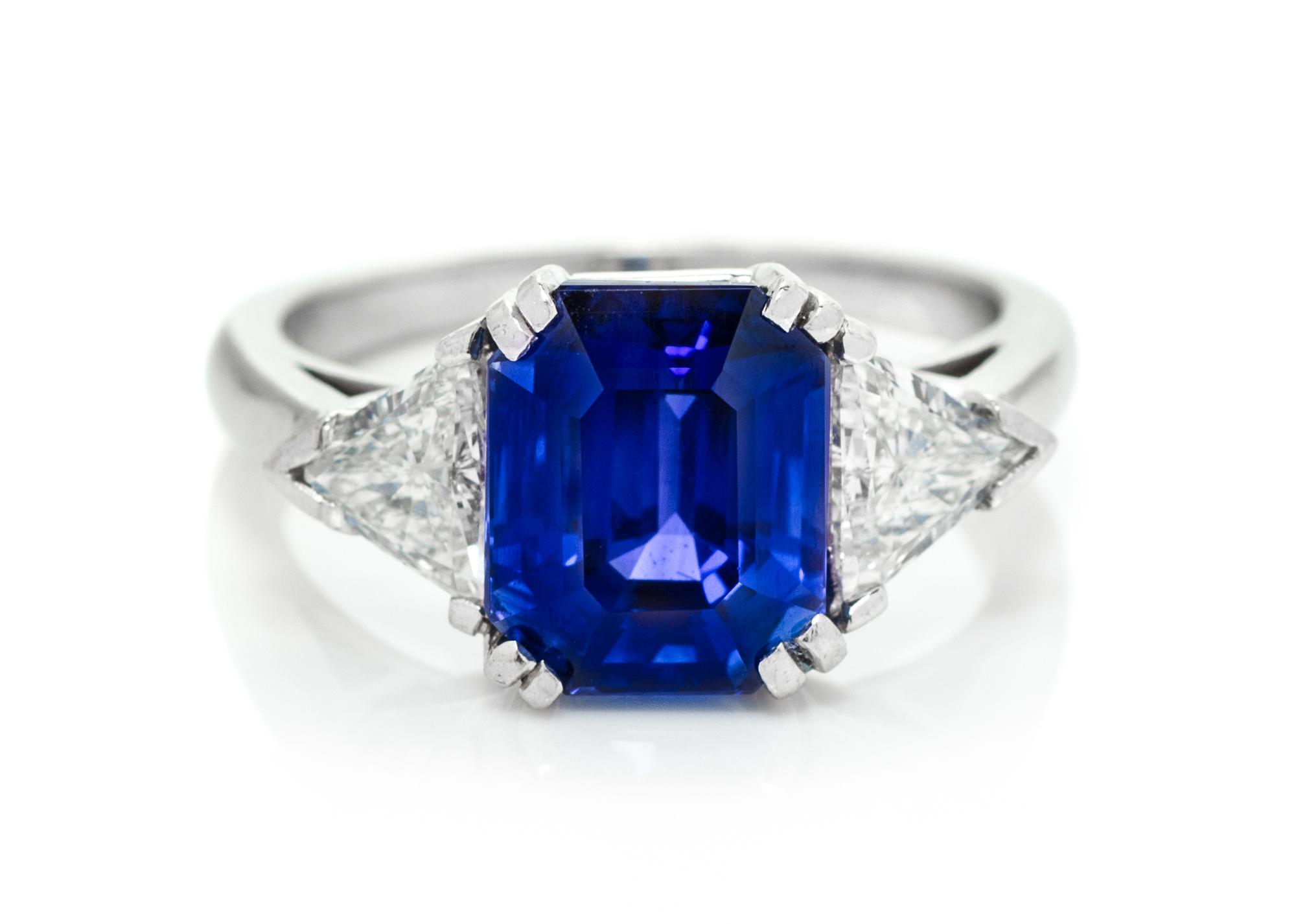 A Platinum, Sapphire and Diamond Ring, 4.80 dwts.