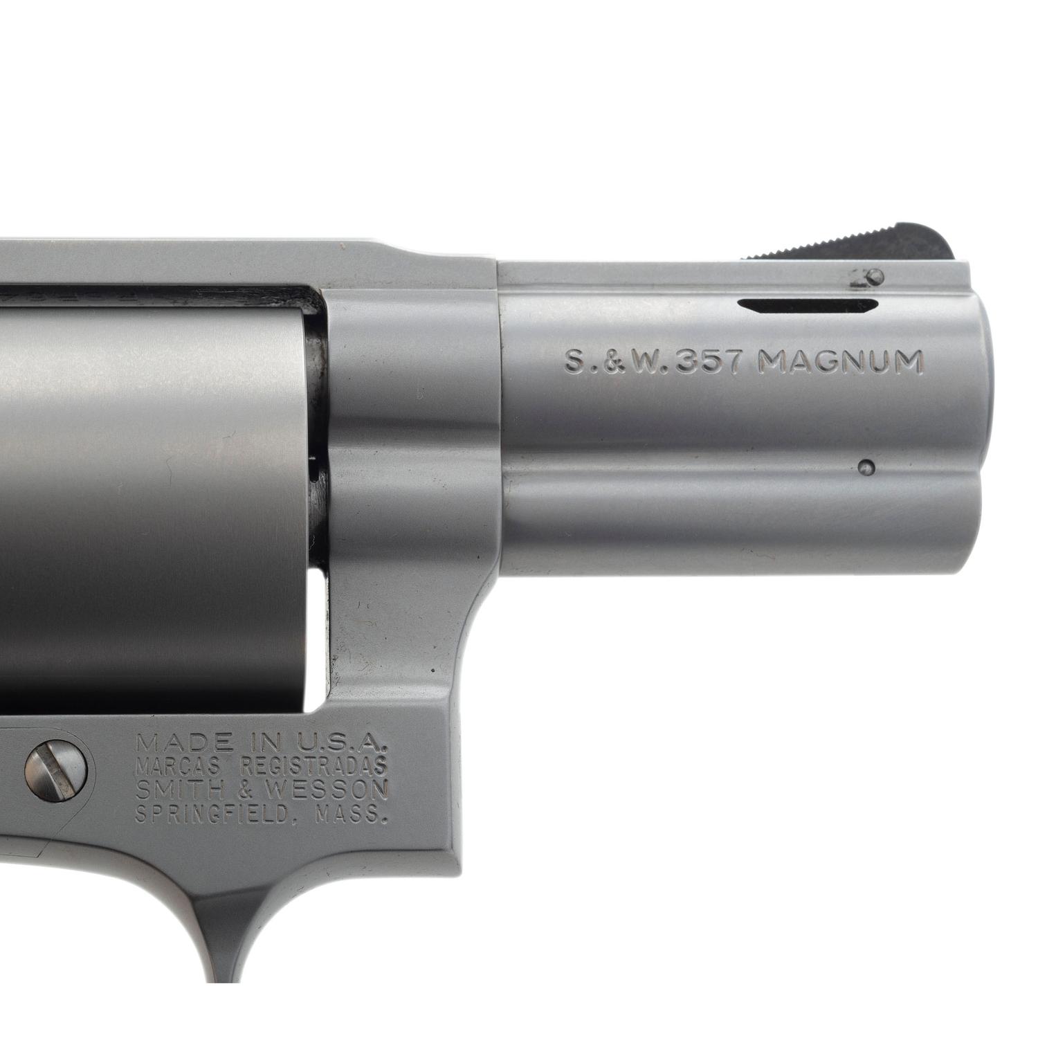 *Smith & Wesson Performance Center Model 640-1 in Box with Accessories