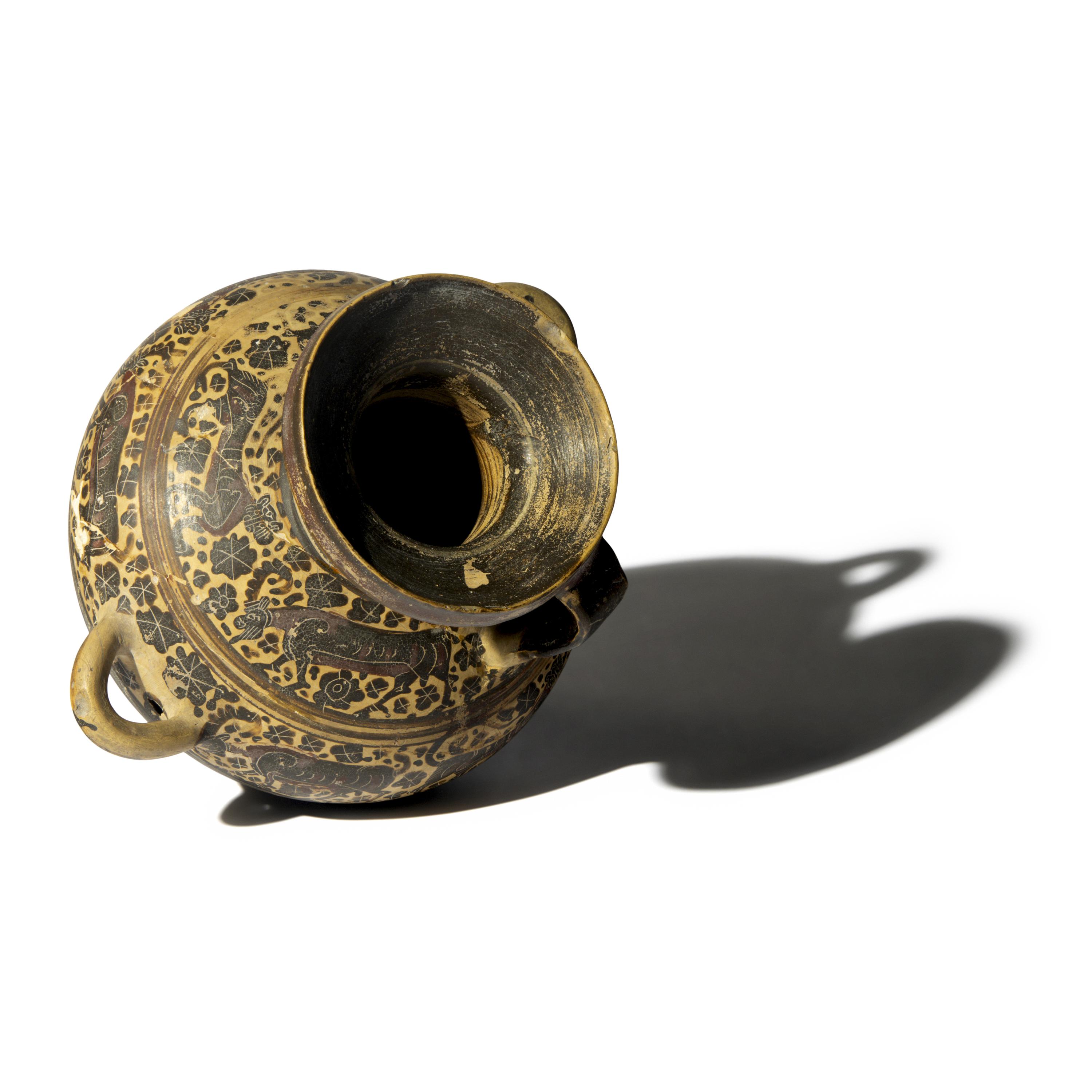 A Corinthian Black-Figured Hydria
