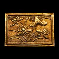 A Partial Set of Chinese Yellow Gold Belt Plaques, Ming Dynasty 明 四時花卉紋帶跨六件：三桃、兩排方、一小方（辅弼）