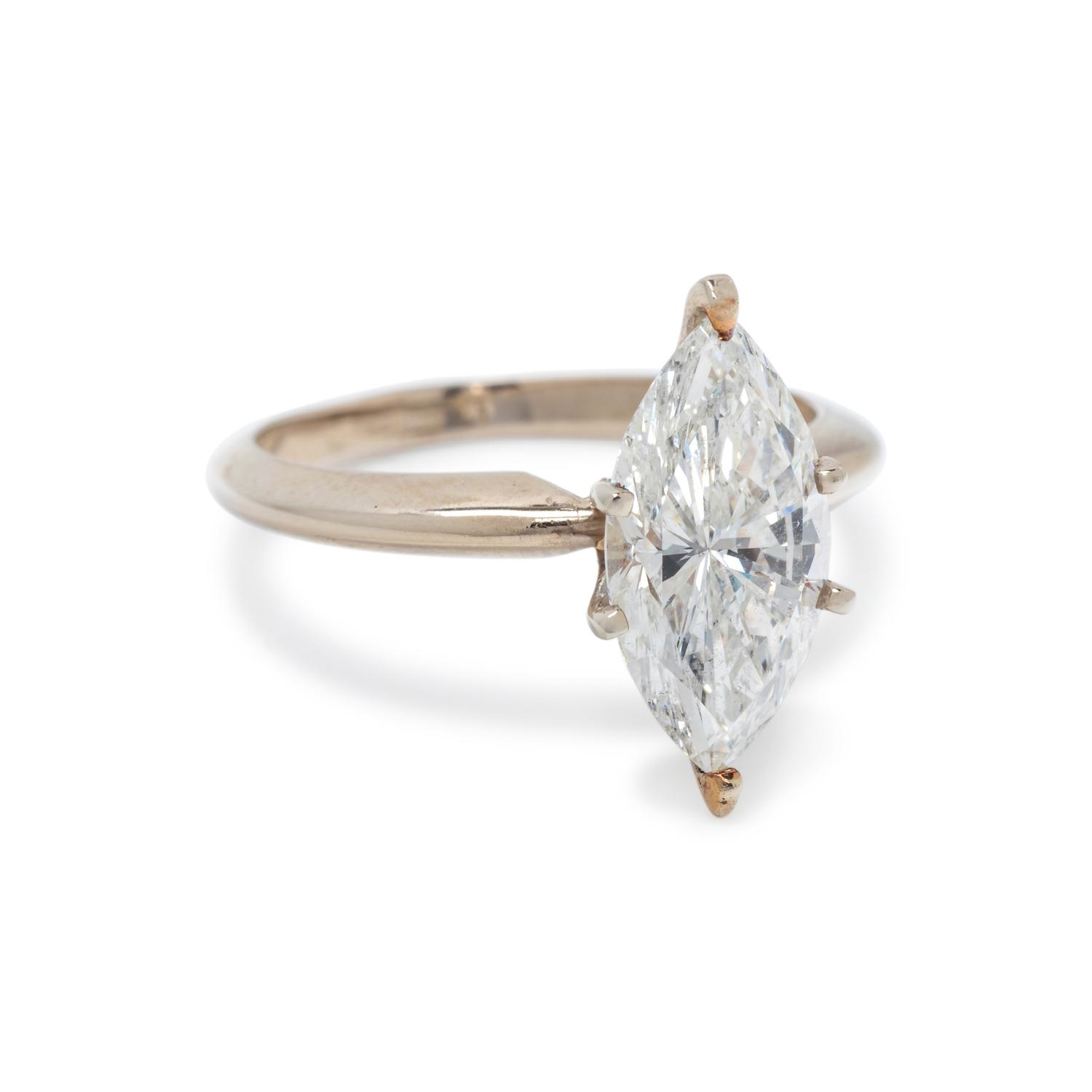 DIAMOND RING
