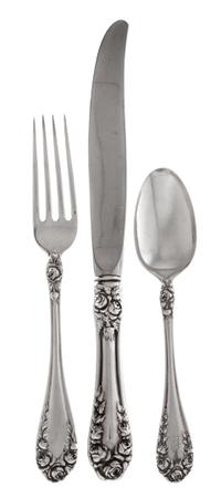 An American Silver Flatware Service, R. Wallace & Sons, Wallingford, CT, Rose pattern, comprising: 8 dinner knives 6 butter spreaders (