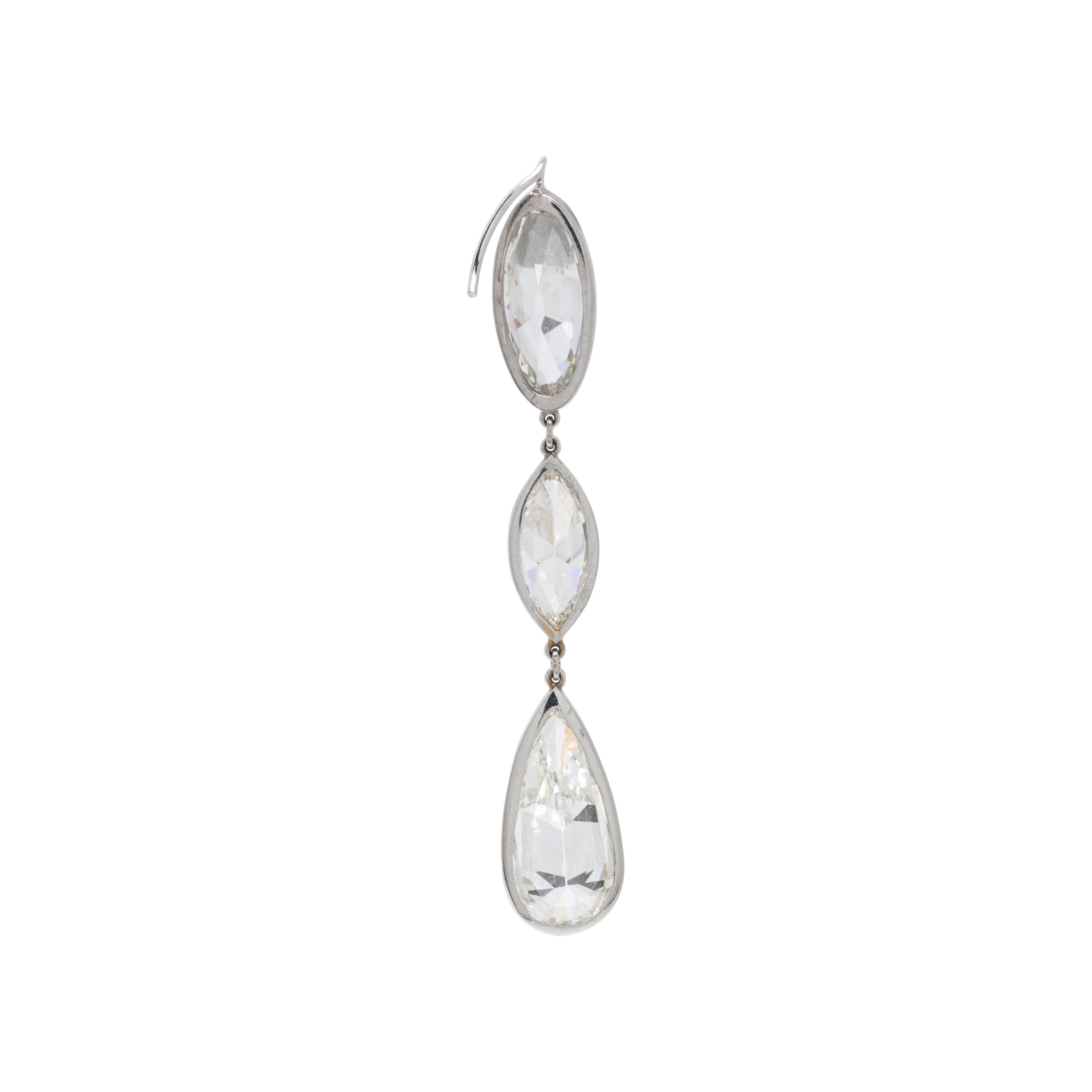 DIAMOND AND PLATINUM PENDANT