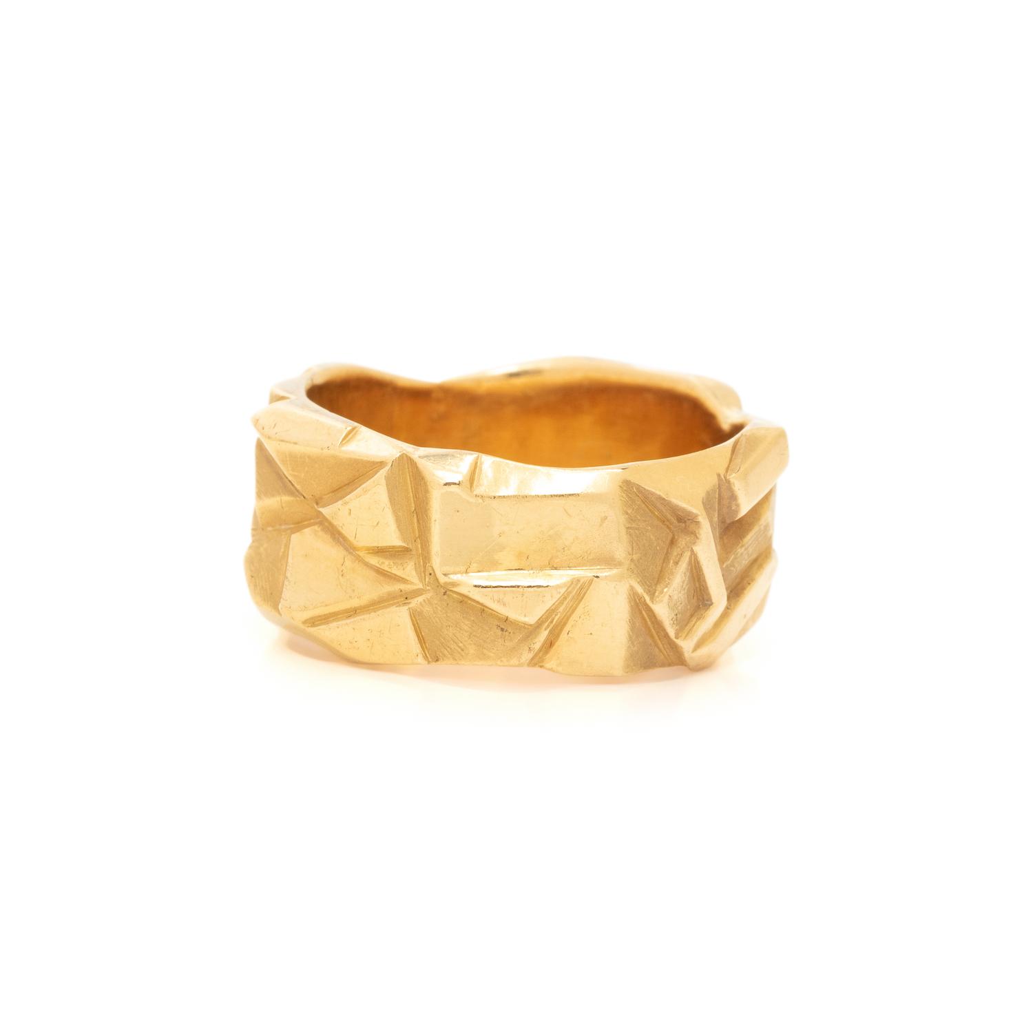 YELLOW GOLD RING