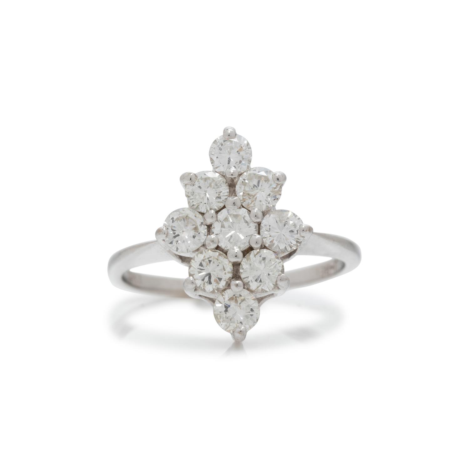 DIAMOND CLUSTER RING
