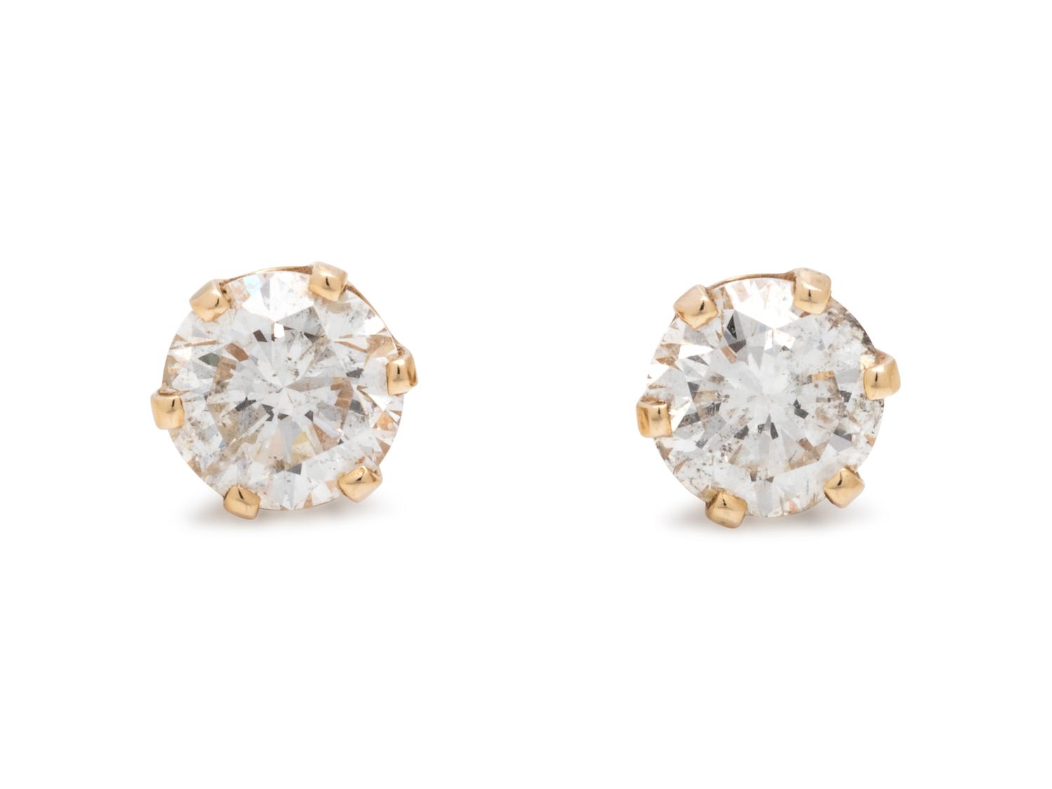 DIAMOND STUD EARRINGS