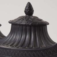A Wedgwood & Bentley Black Basalt Double Oil Lamp UK, 1770s
