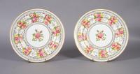 A Pair of Chamberlain Plates, Diameter 8 3/4 inches.
