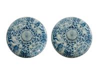 A Pair of Large Chinese Export Blue and White Porcelain Covered Bowls