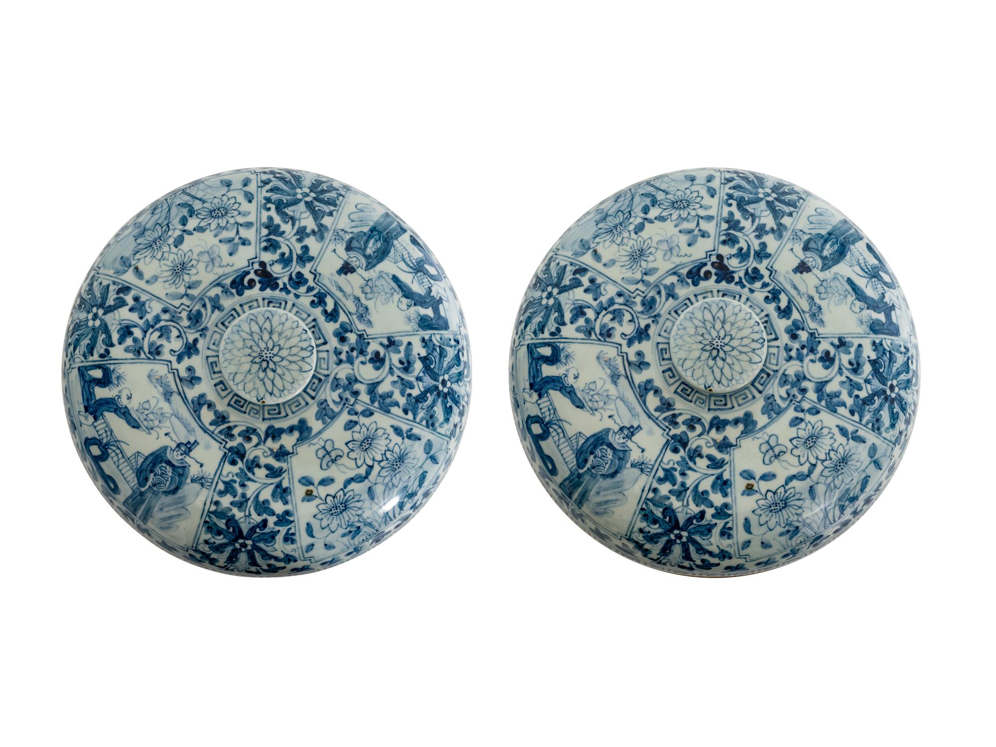 A Pair of Large Chinese Export Blue and White Porcelain Covered Bowls