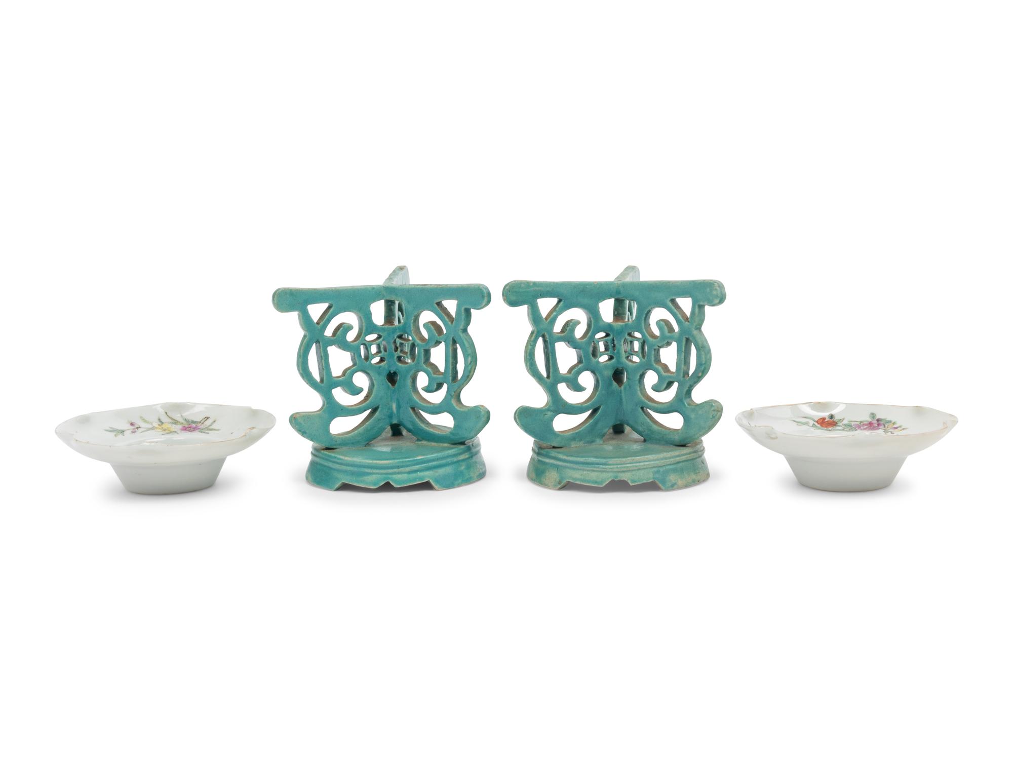Two Pairs of Chinese Porcelain Stands