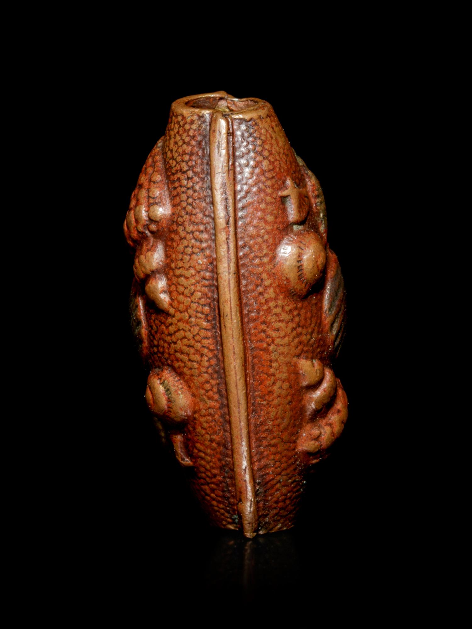 A Mixed Metal Bead-Form Ojime