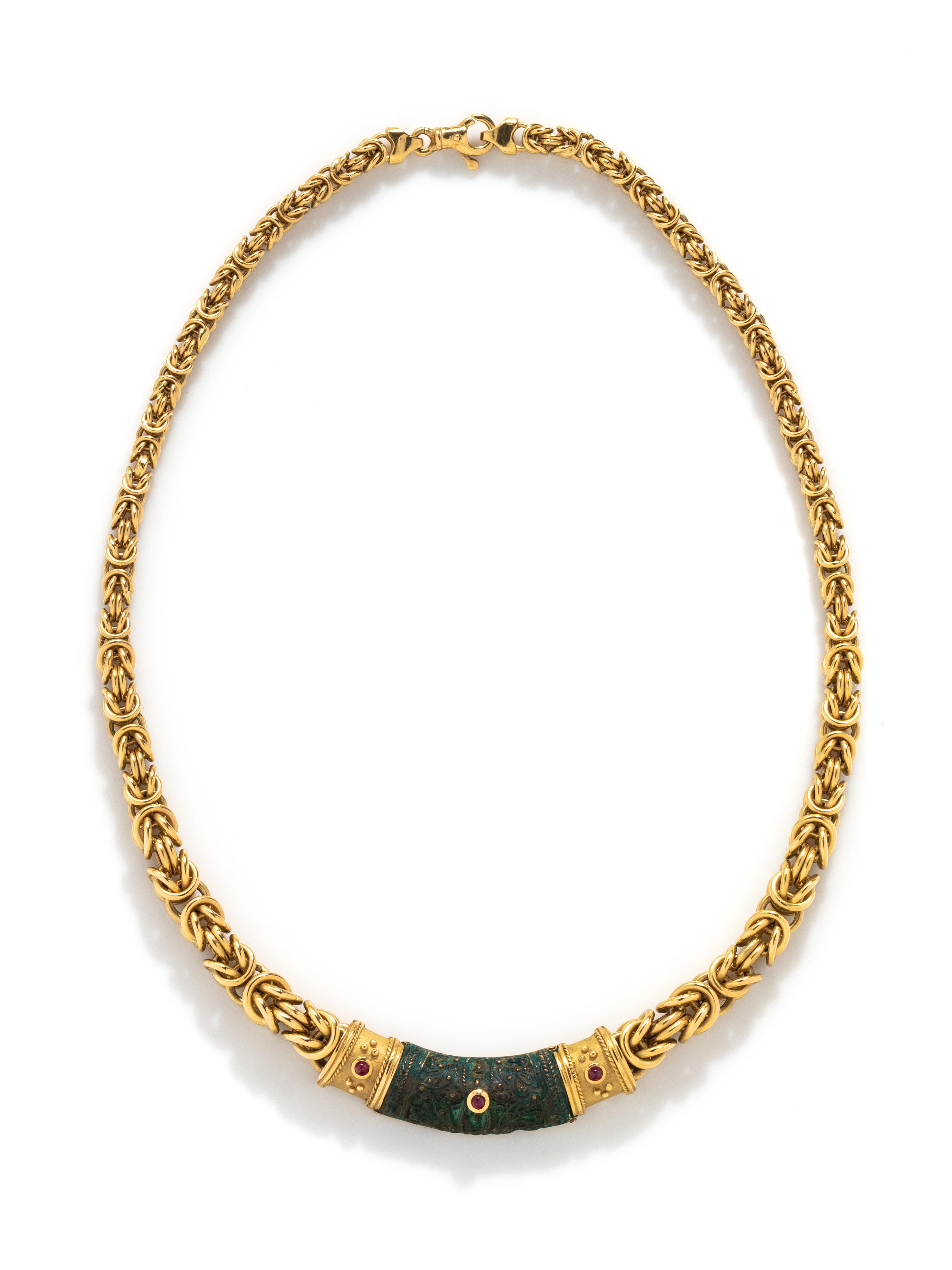 YELLOW GOLD AND RUBY NECKLACE