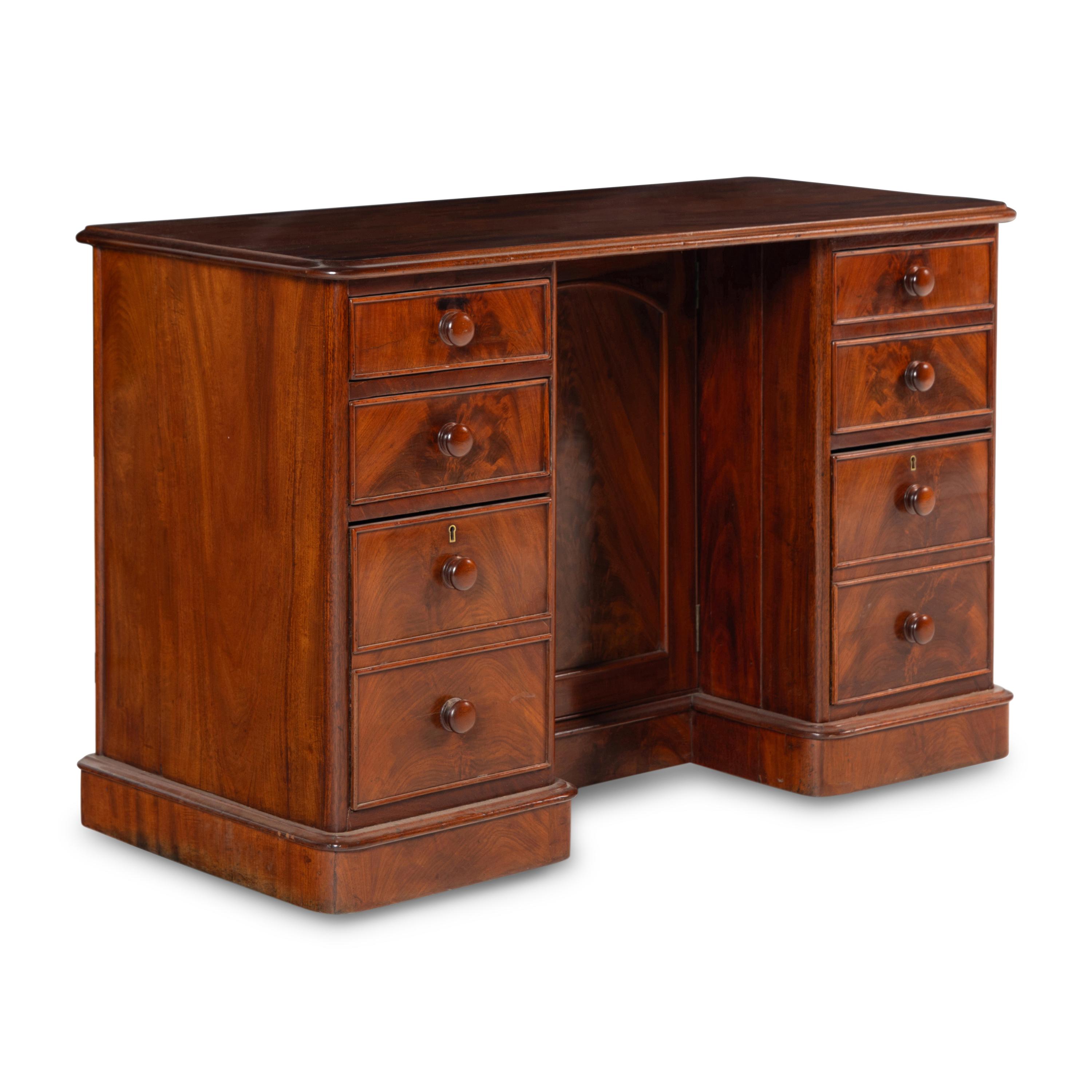 A William IV Mahogany Kneehole Desk