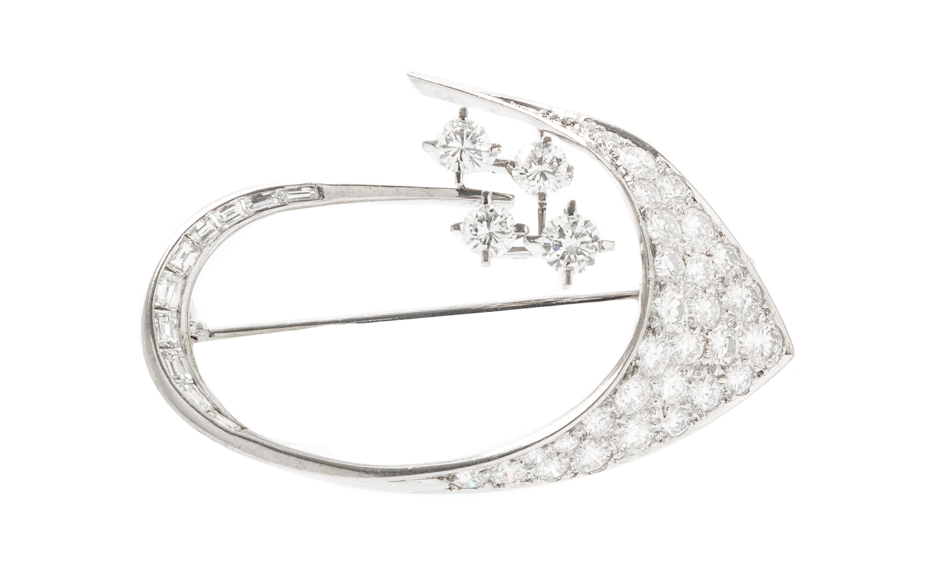 An 18 Karat White Gold and Diamond Brooch, Swiss, 4.90 dwts.