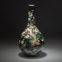 A Chinese Famille Noir Bottle Vase, Qing Dynasty — 清 墨彩喜上眉梢賞瓶