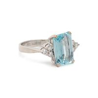 AQUAMARINE AND DIAMOND RING