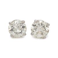 DIAMOND STUD EARRINGS