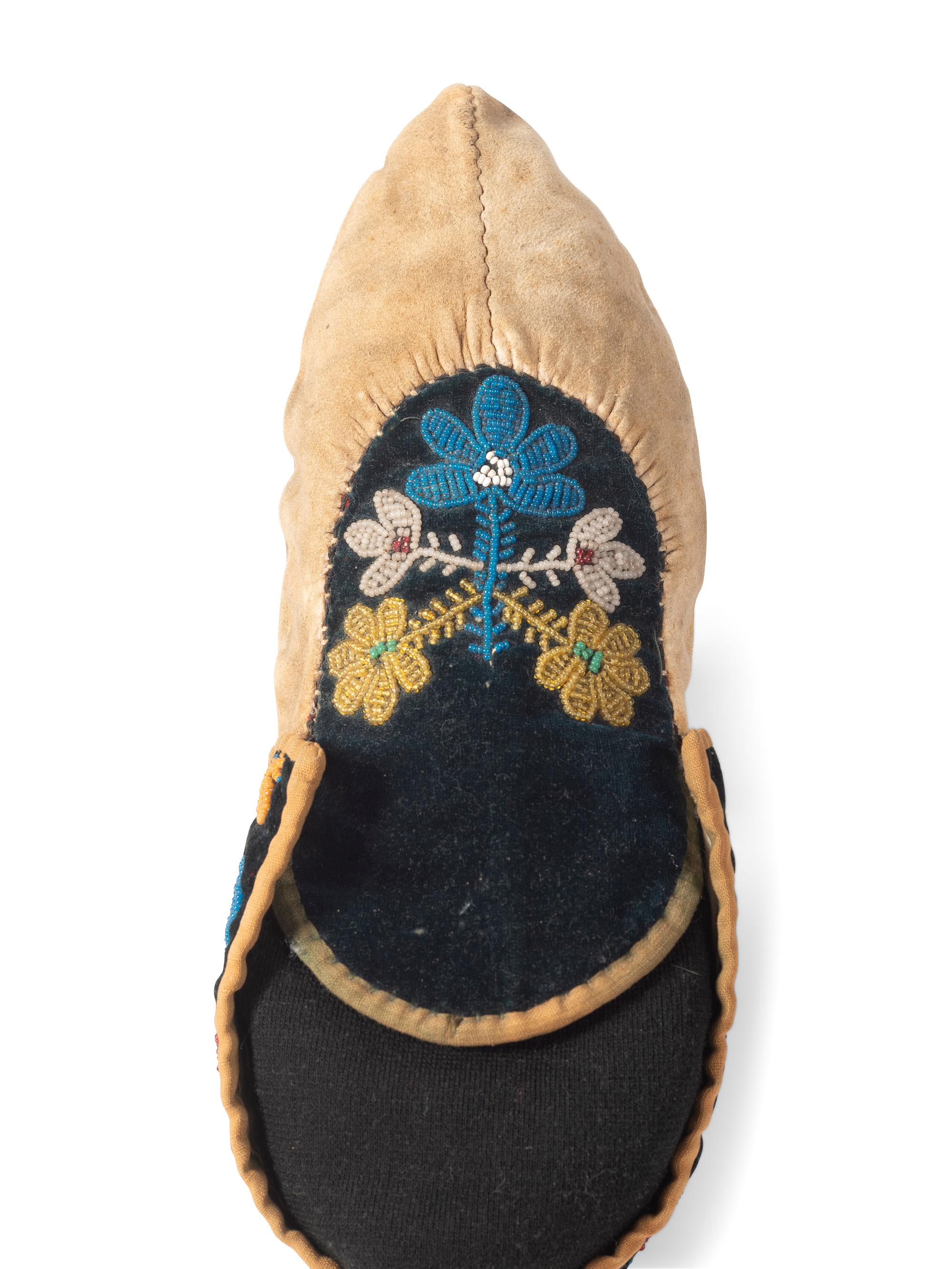 Anishinaabe Beaded Hide Moccasins