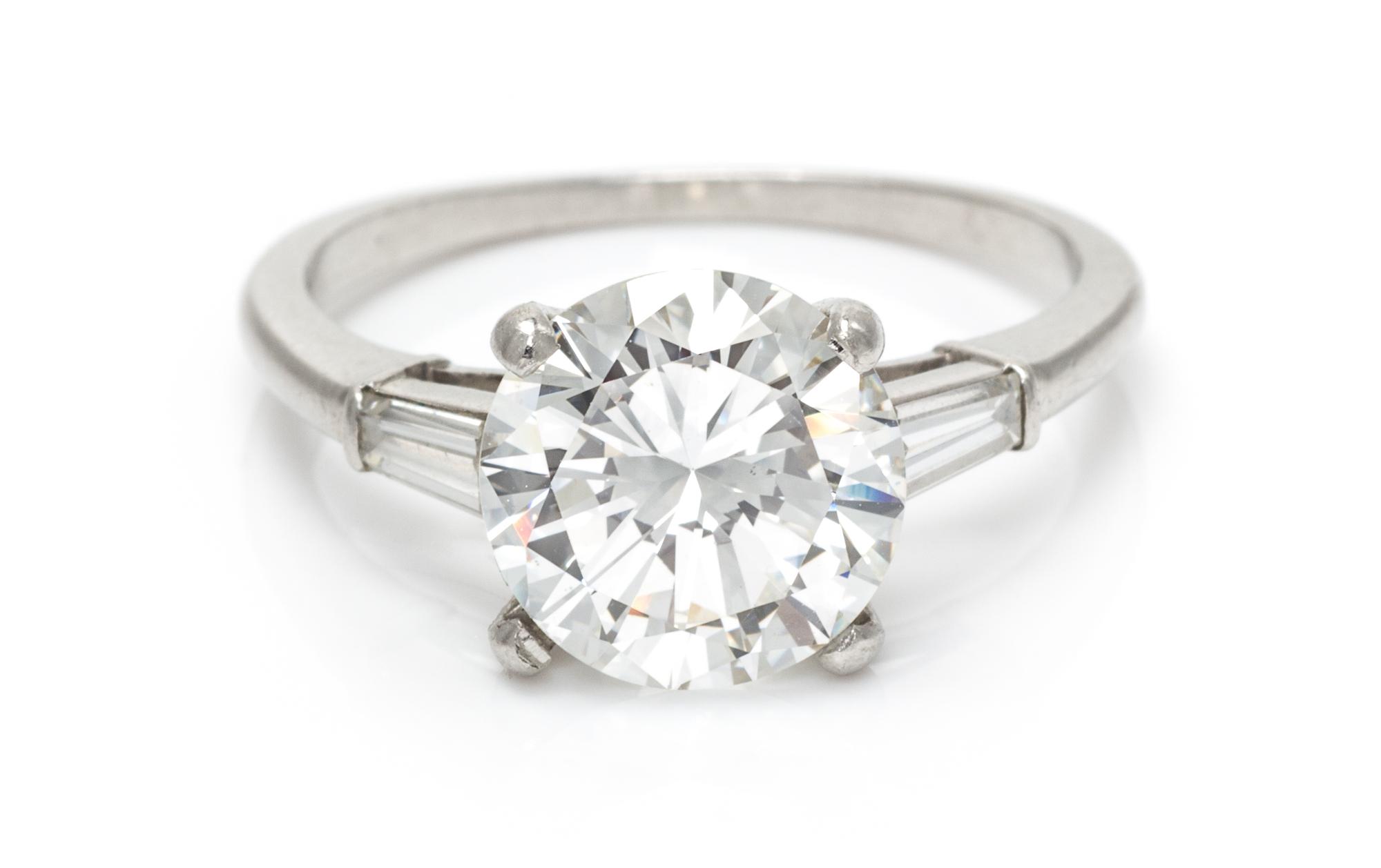 A Platinum and Diamond Ring, 3.30 dwts.