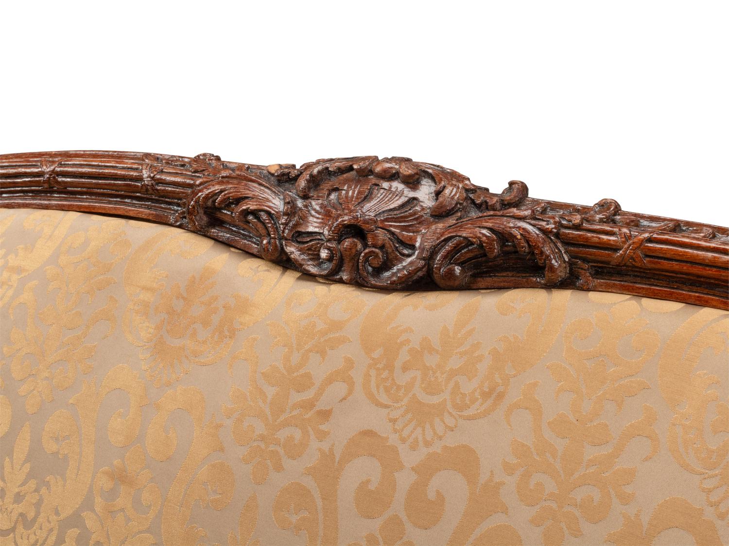 A Régence Style Carved Oak Settee