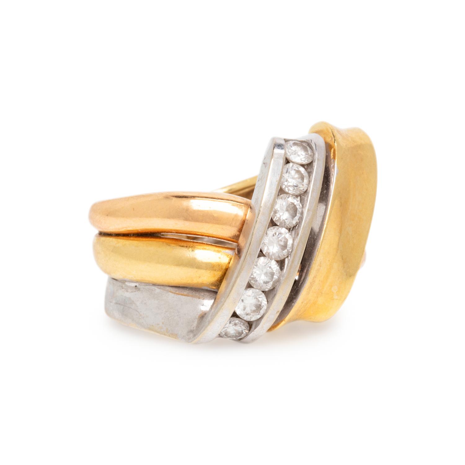 TRICOLOR GOLD AND DIAMOND RING
