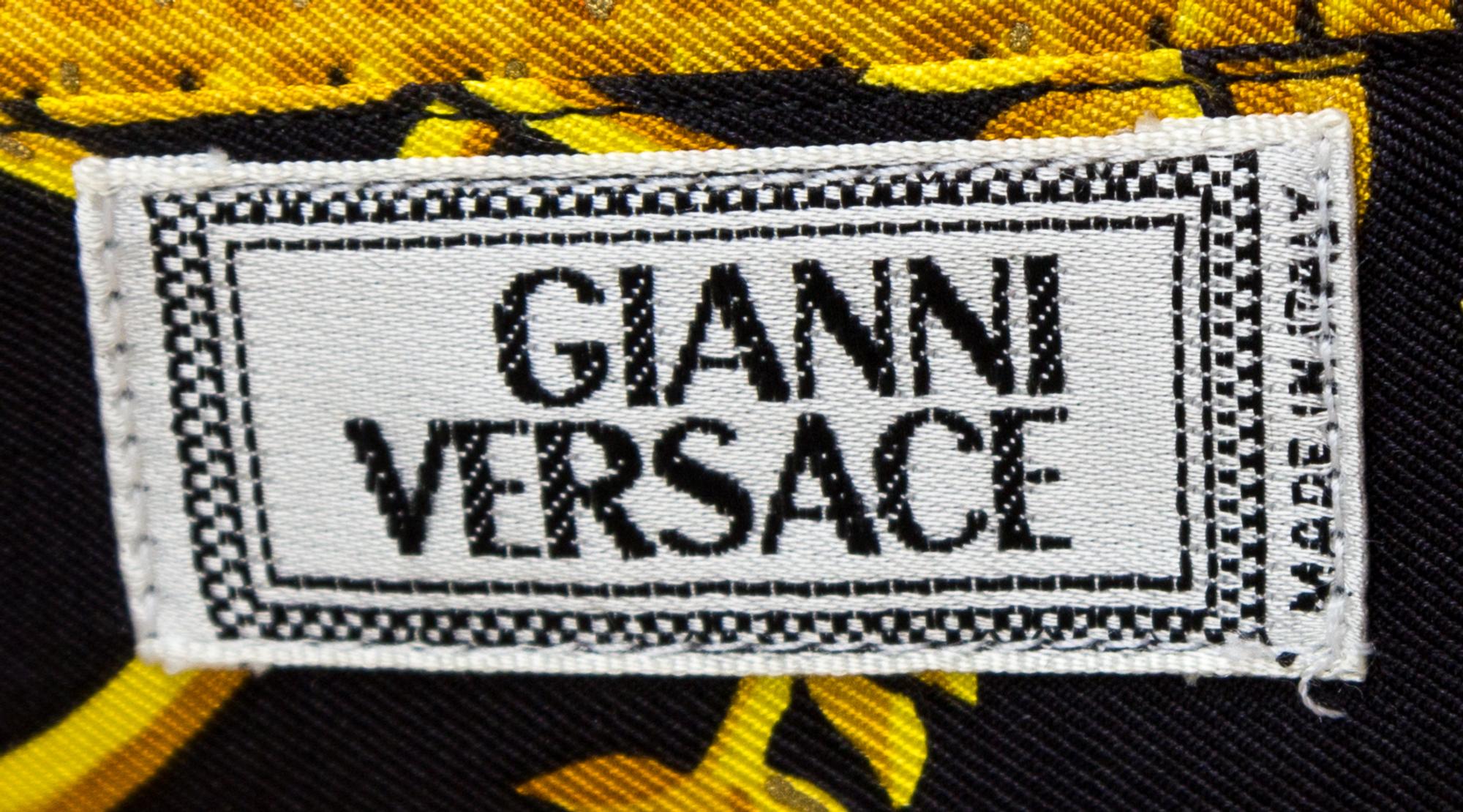 A Gianni Versace Silk Atelier Print Shirt, Size 46.