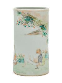 A Chinese Qianjiang Porcelain Brush Pot