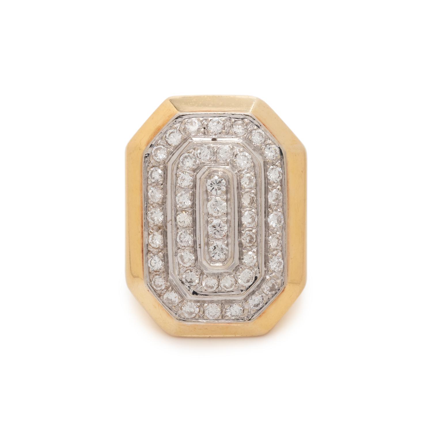 YELLOW GOLD AND DIAMOND RING