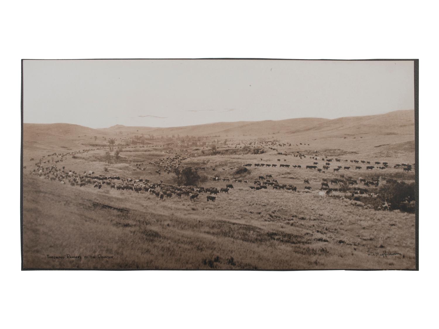 [WESTERN AMERICANA]. HUFFMAN, L.A., photog. 4 panoramic collotypes with western subject matter.