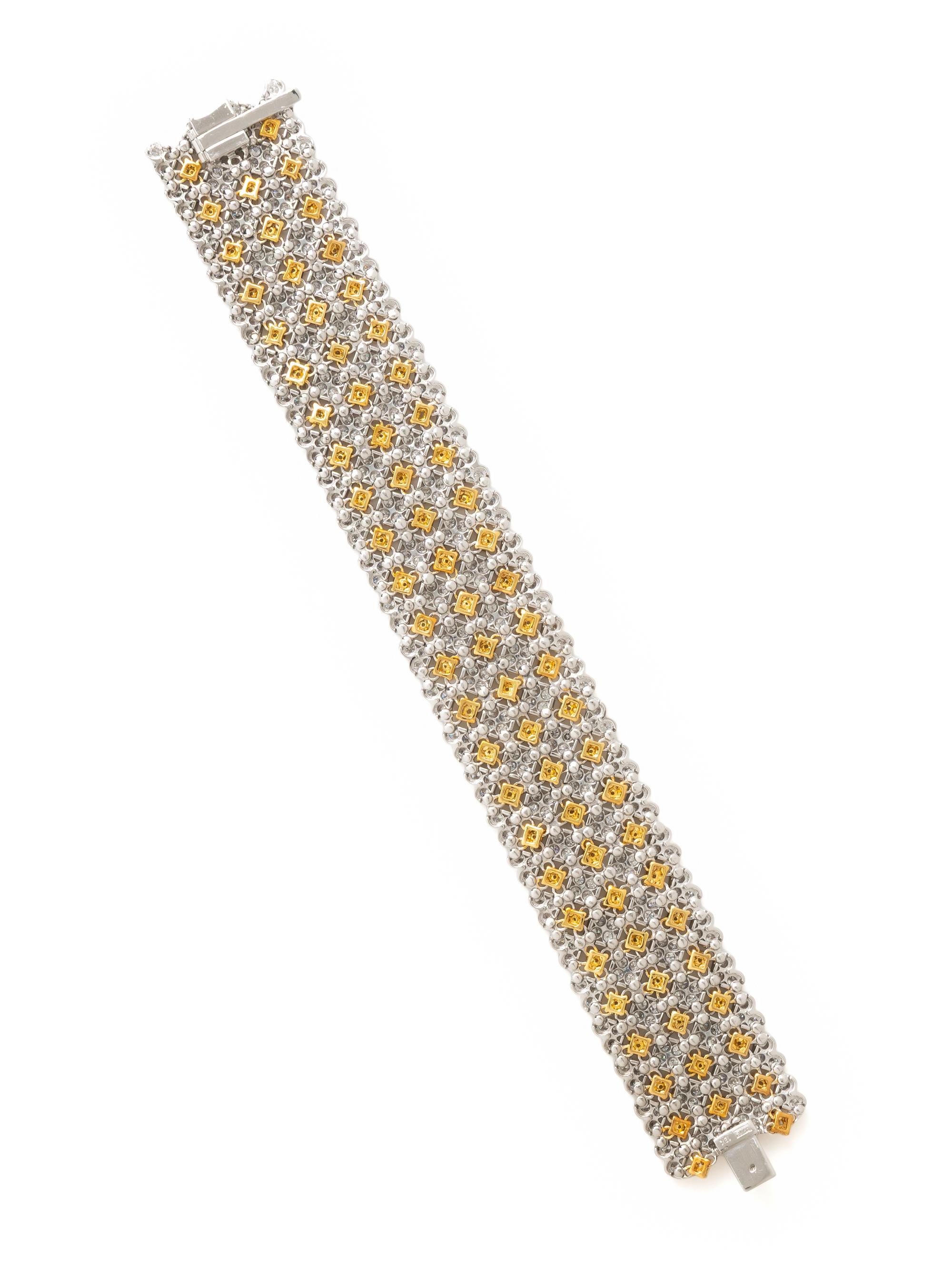 YELLOW DIAMOND, DIAMOND, AND BICOLOR GOLD BRACELET