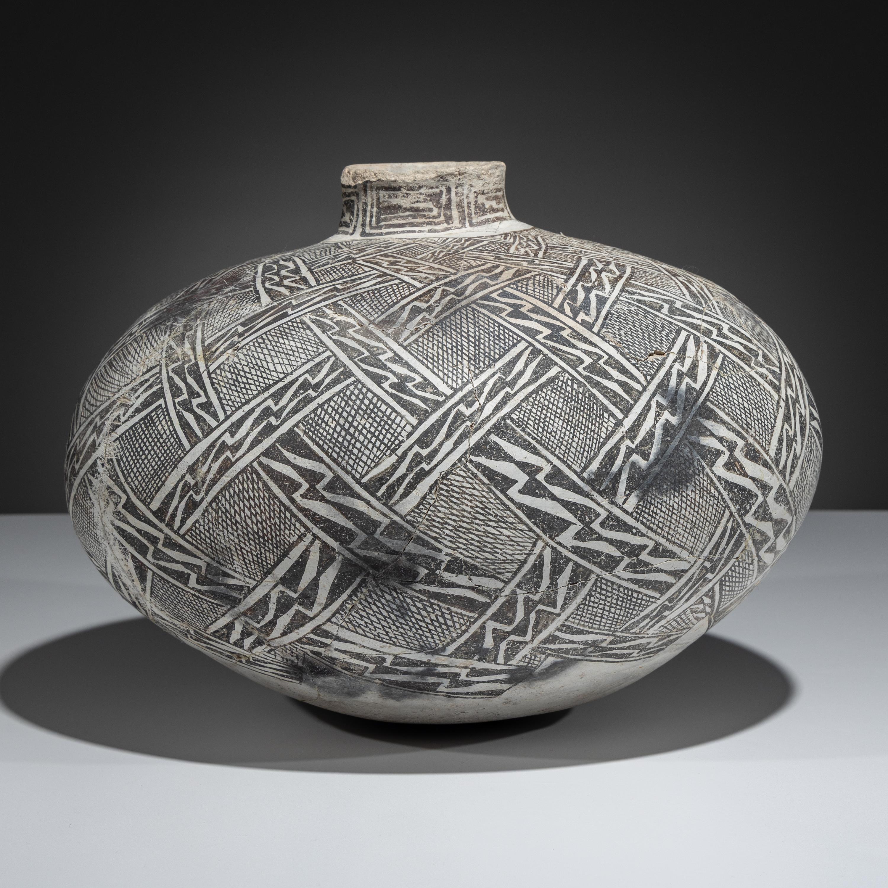 Large Ancestral Pueblo, Tularosa Black-on-White Pottery Olla