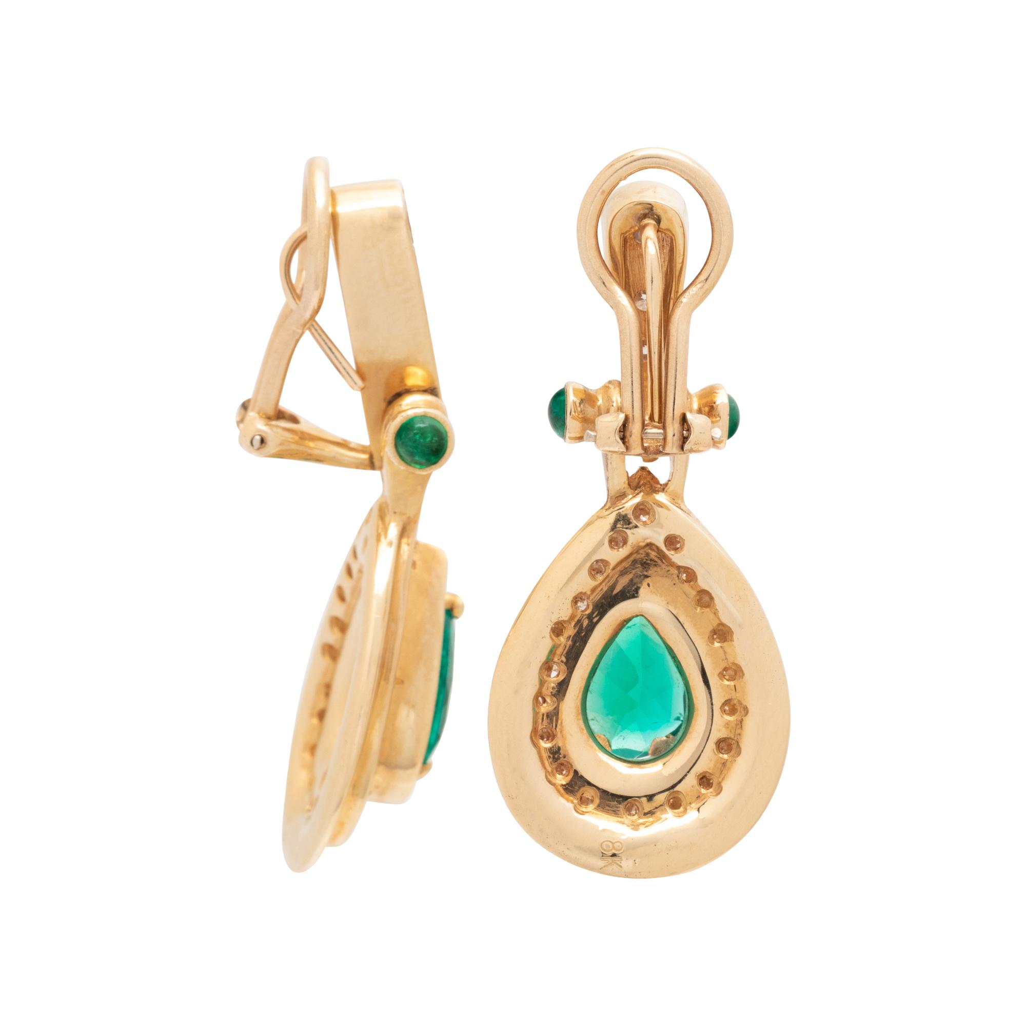 YELLOW GOLD, EMERALD AND DIAMOND EARCLIPS