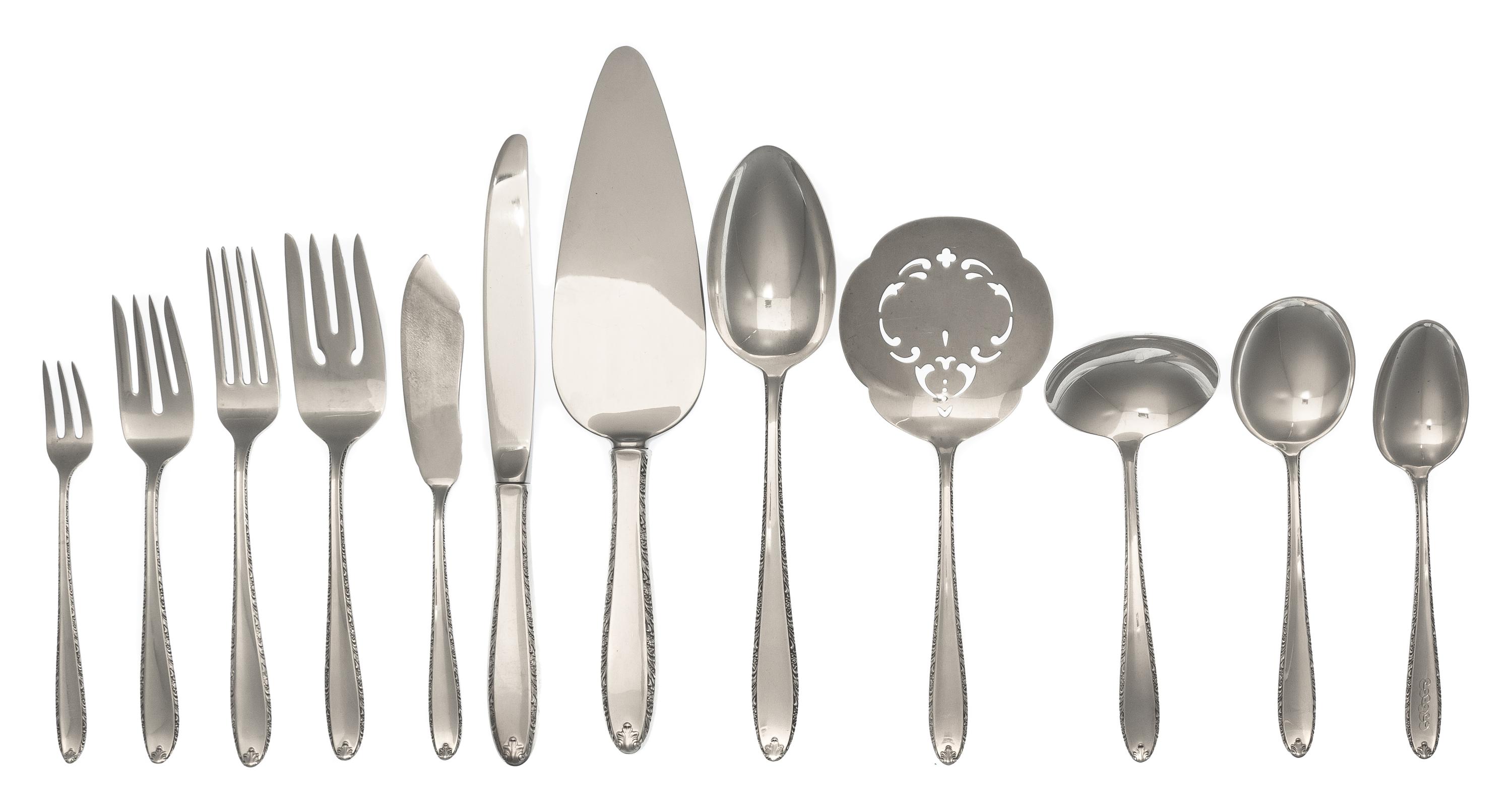 An American Silver Flatware Service, Alvin Sterling Corp., Providence, RI, Southern Charm pattern, comprising: 8 dinner knives 8 soup s