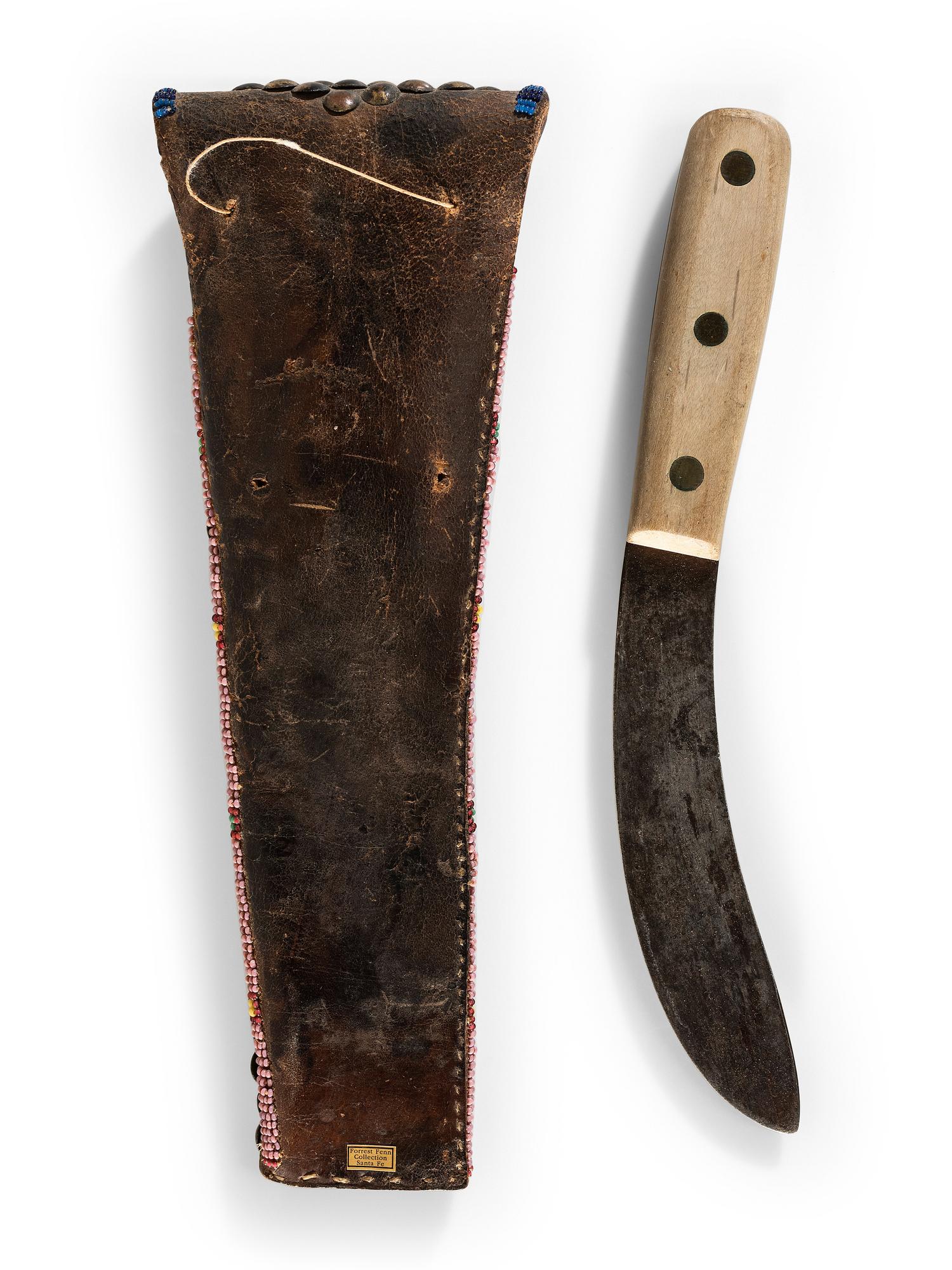 Apsáalooke [Crow] Tacked and Beaded Knife Sheath, with Knife